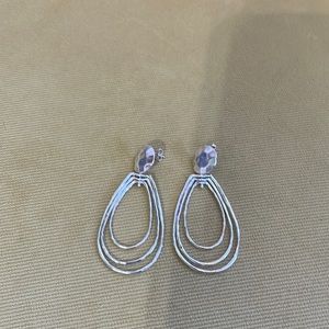 Grace & heart earrings